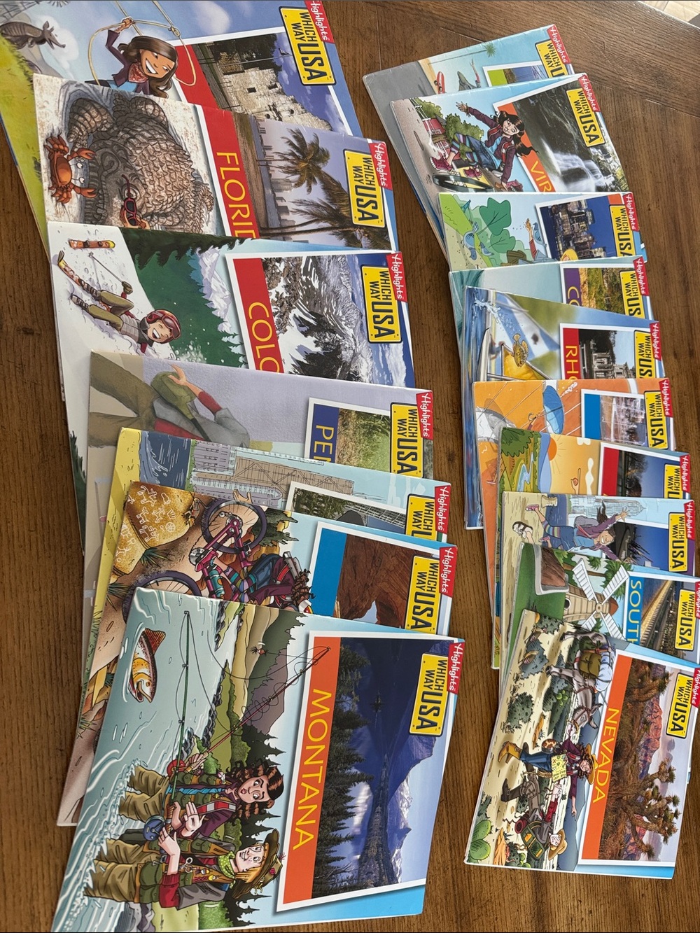 HIGHLIGHTS WHICH WAY DO I GO USA STATES COLLECTION - 17 magazines plus USA map-
